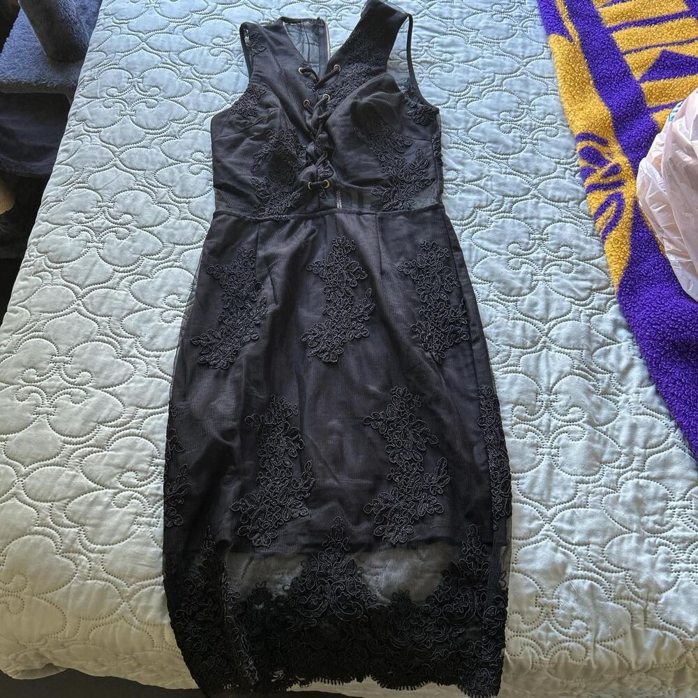 Lac Bleu Women's Black Dress